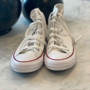 Converse shoes size 36
